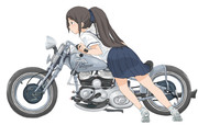 1942harleyを押す女の子