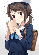 本を読む女の子