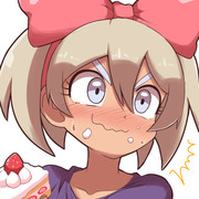 こっそりケーキを食べてるサイトウちゃん！