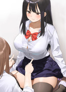 乳首当てゲームで遊ぶ女の子（3枚）