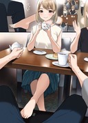 賑わうカフェでこっそり太ももの内側を足先でカリカリしてくる元カノ